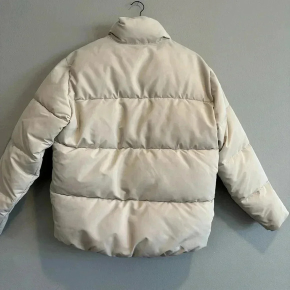 A&F Mens Ultra Collection Puffer Nylon Jacket Ivory Water Wind Resistant M - Picture 4 of 12